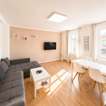 Urlaubsmagie - Farngruen - Sauna & Saisonaler Pool - F4 Appartement *