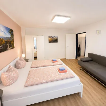 Appartement Urlaubsmagie - Farngruen - Sauna & Saisonaler Pool - F4 Sebnitz