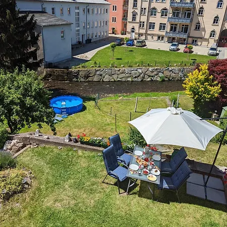 Urlaubsmagie - Farngruen - Sauna & Saisonaler Pool - F4 Sebnitz